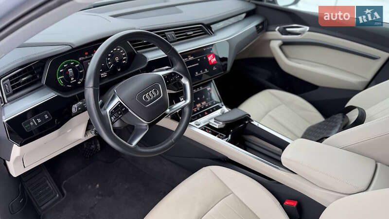 Внедорожник / Кроссовер Audi e-tron 2021 в Виннице фото 18 Внедорожник / Кроссовер Audi e-tron 2021 в Виннице