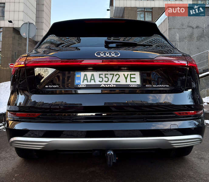 Позашляховик / Кросовер Audi e-tron 2020 в Києві