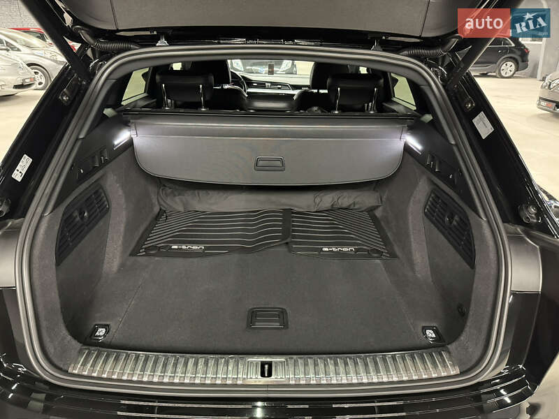 Внедорожник / Кроссовер Audi e-tron 2019 в Владимире фото 8 Внедорожник / Кроссовер Audi e-tron 2019 в Владимире