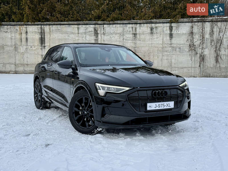 Внедорожник / Кроссовер Audi e-tron 2020 в Ровно