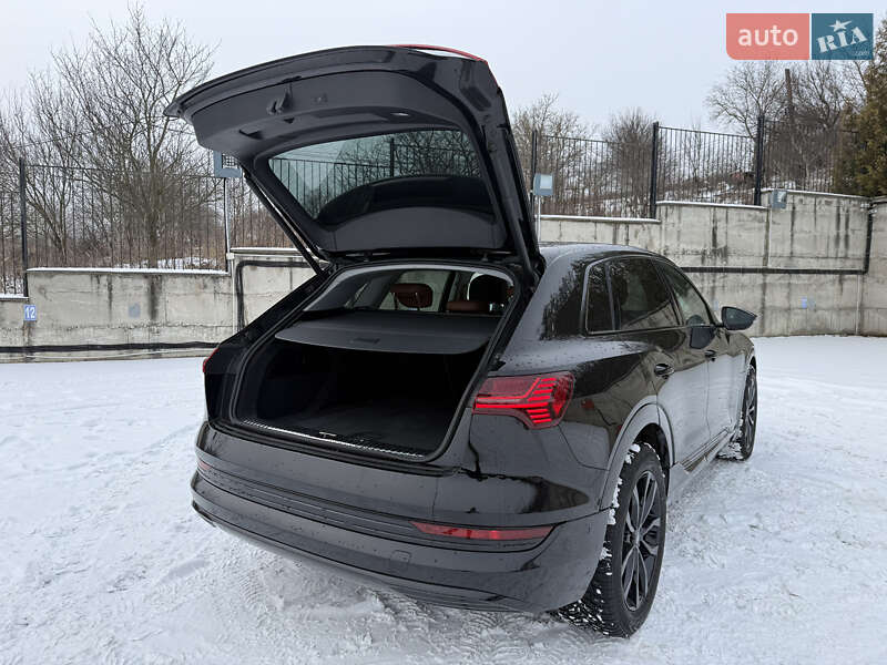 Внедорожник / Кроссовер Audi e-tron 2020 в Ровно