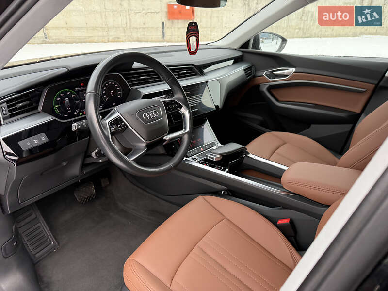 Внедорожник / Кроссовер Audi e-tron 2020 в Ровно