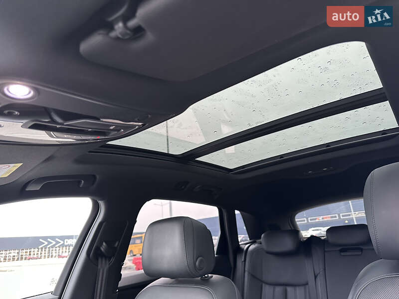 Внедорожник / Кроссовер Audi e-tron 2019 в Днепре