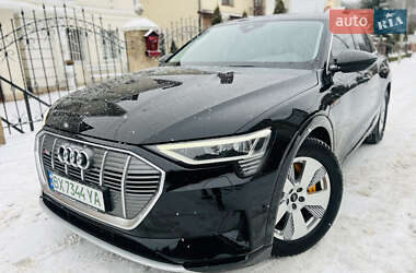 Позашляховик / Кросовер Audi e-tron 2022 в Хмельницькому