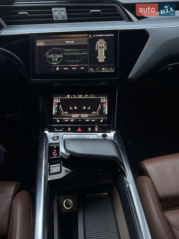 Внедорожник / Кроссовер Audi e-tron 2021 в Ужгороде фото 17 Внедорожник / Кроссовер Audi e-tron 2021 в Ужгороде