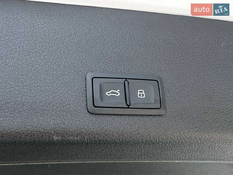 Внедорожник / Кроссовер Audi e-tron 2021 в Львове