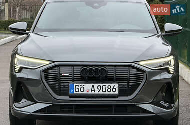 Внедорожник / Кроссовер Audi e-tron 2021 в Ровно