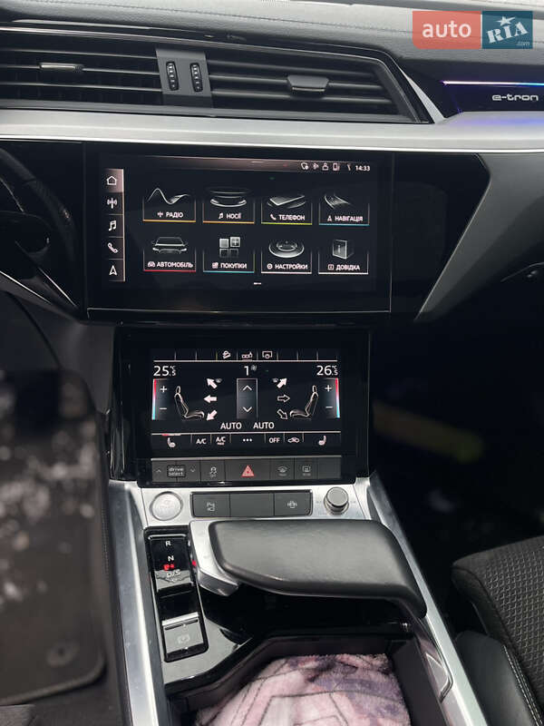 Внедорожник / Кроссовер Audi e-tron 2019 в Львове фото 7 Внедорожник / Кроссовер Audi e-tron 2019 в Львове