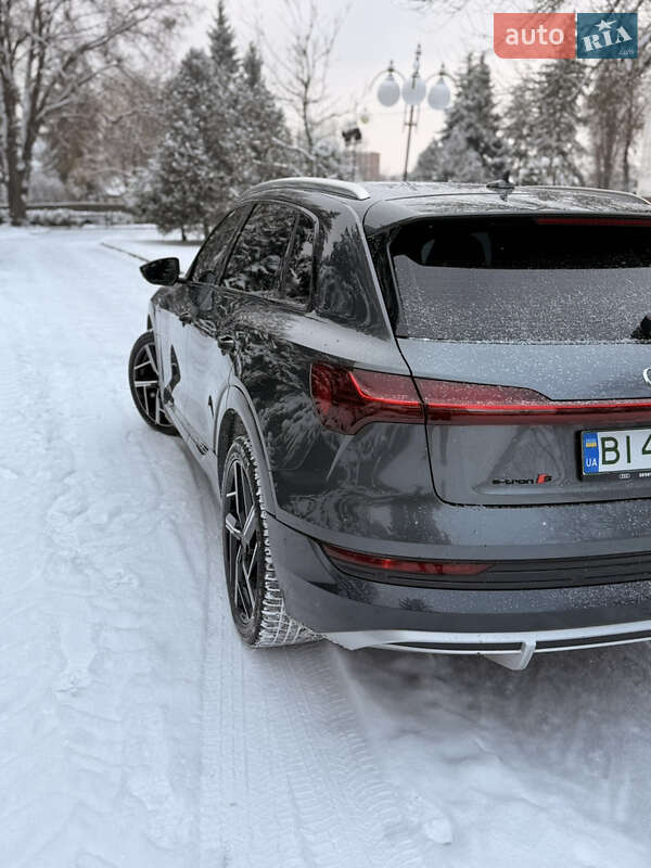 Внедорожник / Кроссовер Audi e-tron 2020 в Полтаве фото 5 Внедорожник / Кроссовер Audi e-tron 2020 в Полтаве