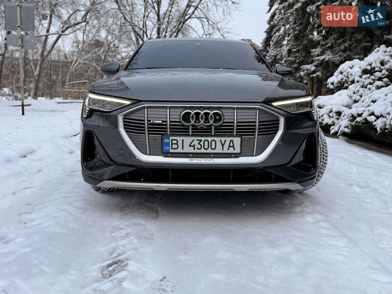 Внедорожник / Кроссовер Audi e-tron 2020 в Полтаве фото 8 Внедорожник / Кроссовер Audi e-tron 2020 в Полтаве