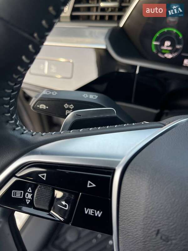 Внедорожник / Кроссовер Audi e-tron 2020 в Львове