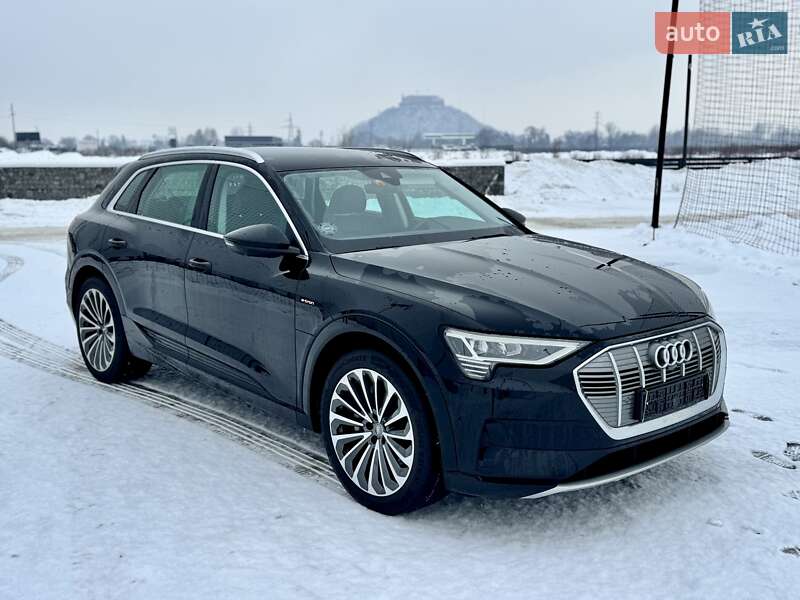 Внедорожник / Кроссовер Audi e-tron 2020 в Мукачево