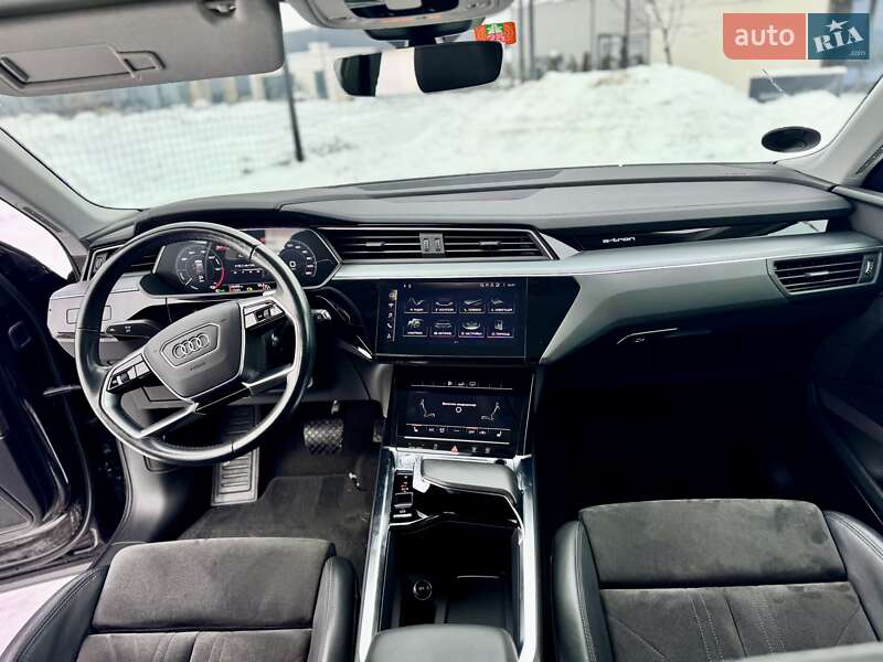 Внедорожник / Кроссовер Audi e-tron 2020 в Мукачево