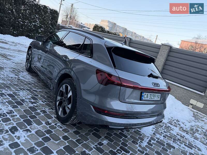 Внедорожник / Кроссовер Audi e-tron 2020 в Черкассах
