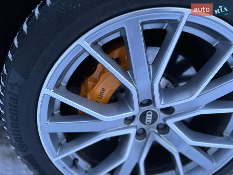 Позашляховик / Кросовер Audi e-tron 2022 в Хмельницькому