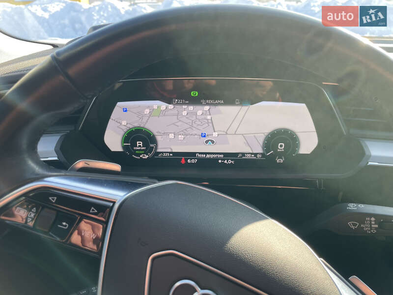 Внедорожник / Кроссовер Audi e-tron 2021 в Ровно