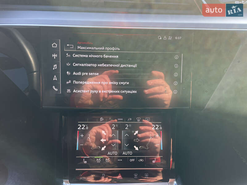 Внедорожник / Кроссовер Audi e-tron 2021 в Ровно