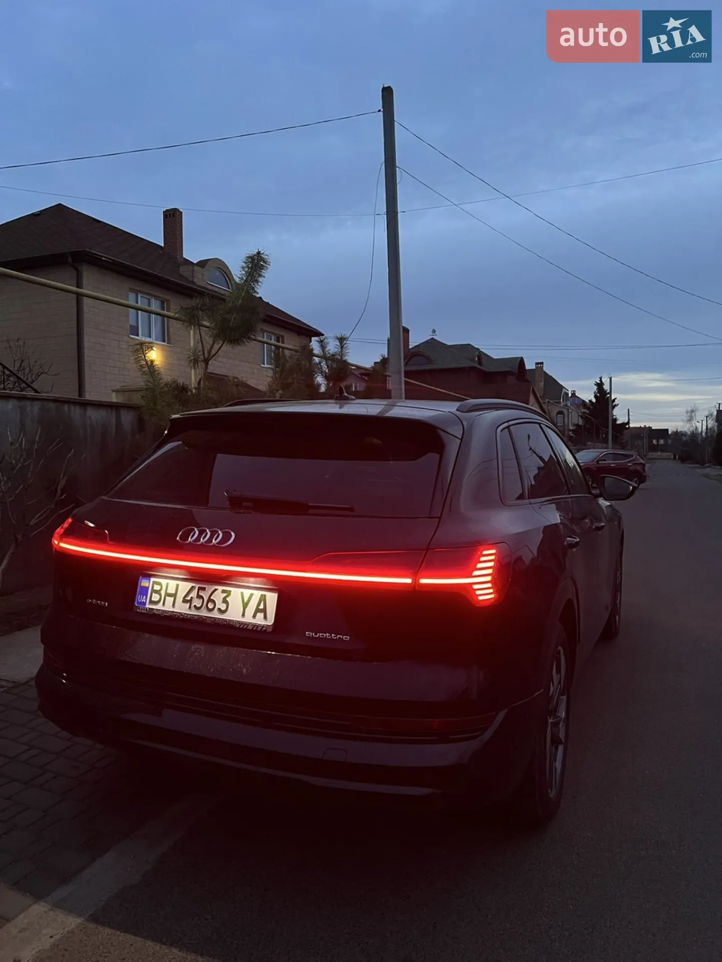 2021 Audi e-tron - мініатюра 3