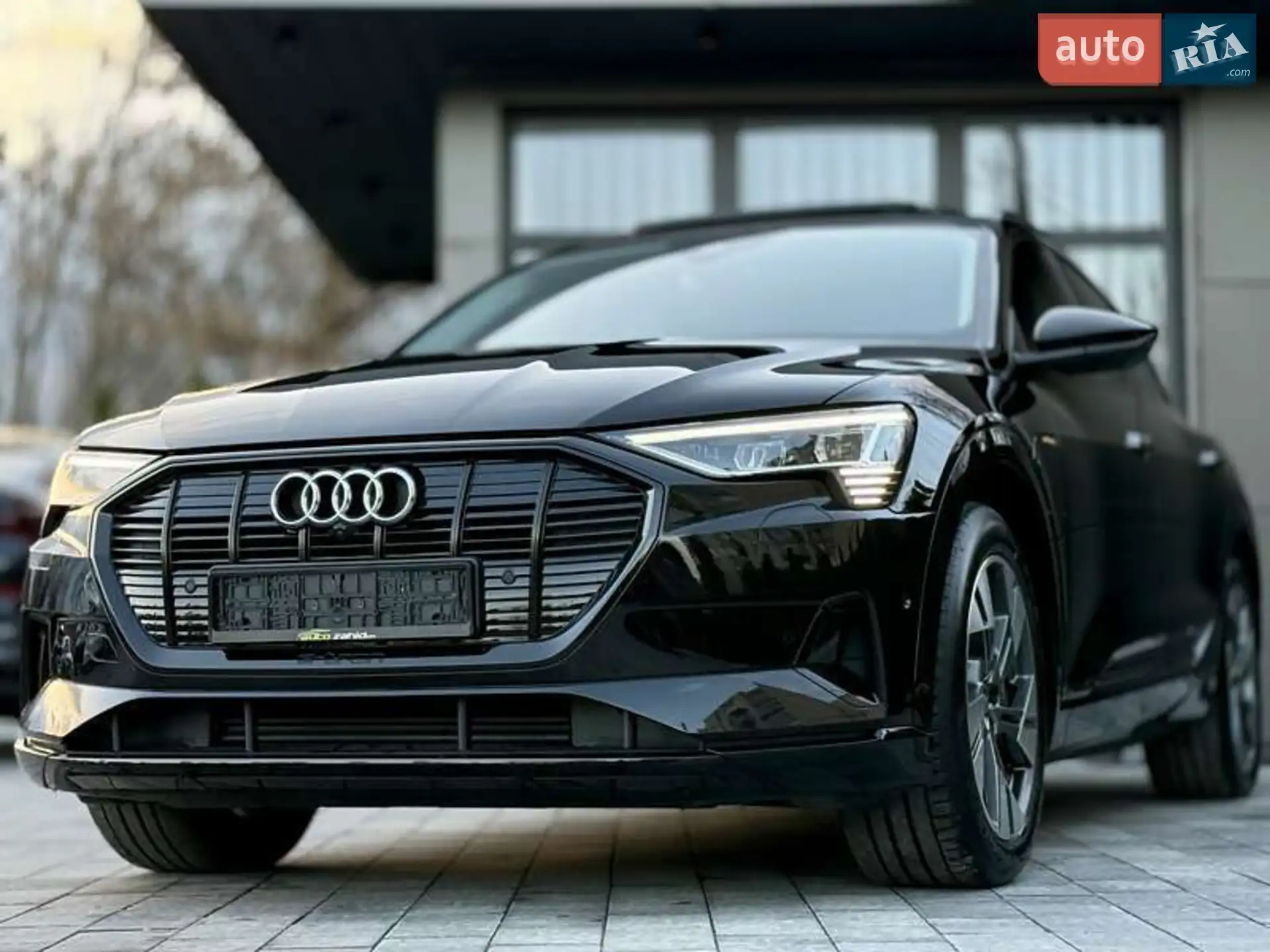 2021 Audi e-tron - мініатюра 6