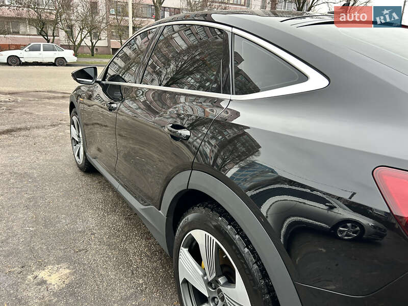 Внедорожник / Кроссовер Audi e-tron 2020 в Каменском фото 18 Внедорожник / Кроссовер Audi e-tron 2020 в Каменском