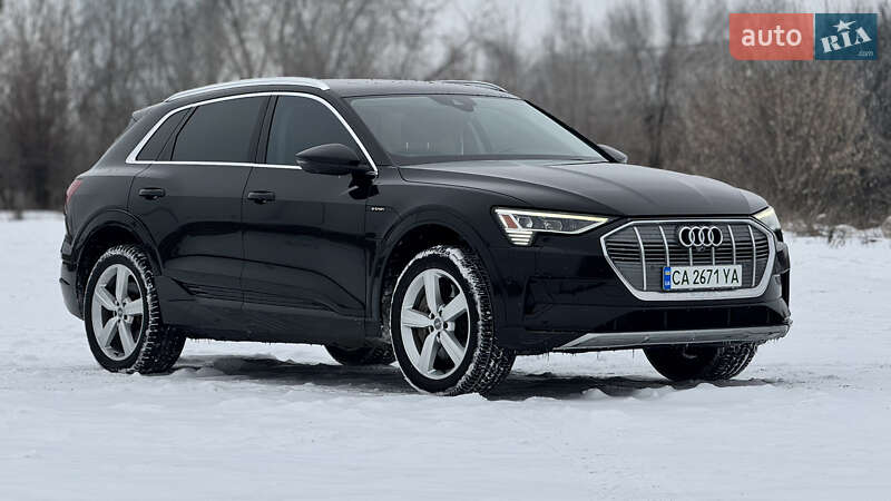 Позашляховик / Кросовер Audi e-tron 2019 в Умані фото 8 Позашляховик / Кросовер Audi e-tron 2019 в Умані