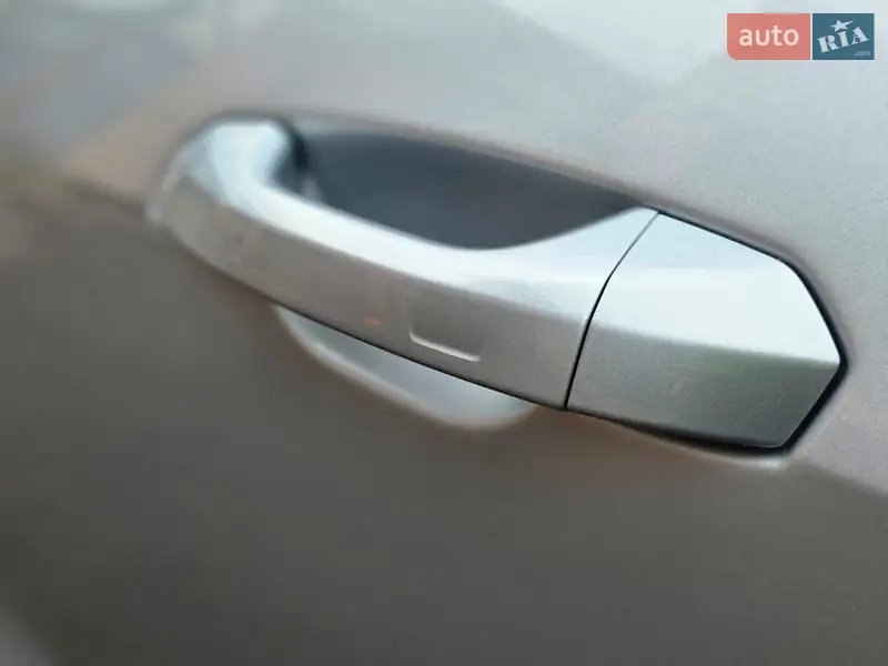 Audi e-tron 2020 VIN WAUZZZGE7MB014763 фото оголошення 17 з 69