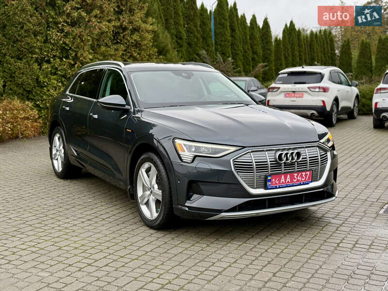 Позашляховик / Кросовер Audi e-tron 2019 в Львові фото 6 Позашляховик / Кросовер Audi e-tron 2019 в Львові