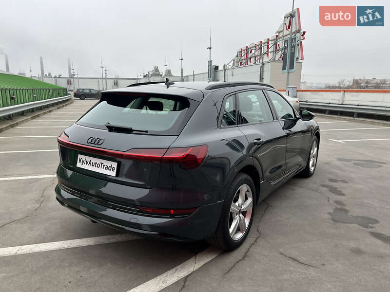 Внедорожник / Кроссовер Audi e-tron 2022 в Киеве фото 9 Внедорожник / Кроссовер Audi e-tron 2022 в Киеве