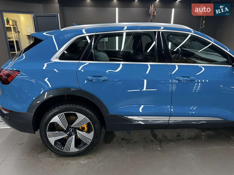 Внедорожник / Кроссовер Audi e-tron 2019 в Ужгороде фото 6 Внедорожник / Кроссовер Audi e-tron 2019 в Ужгороде
