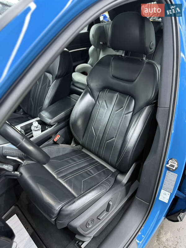 Внедорожник / Кроссовер Audi e-tron 2019 в Ужгороде фото 27 Внедорожник / Кроссовер Audi e-tron 2019 в Ужгороде