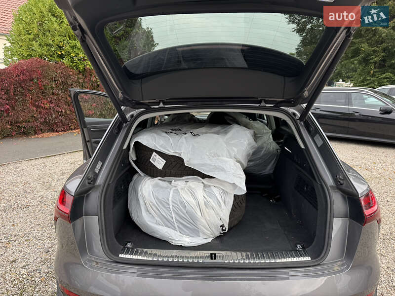 Позашляховик / Кросовер Audi e-tron 2021 в Львові