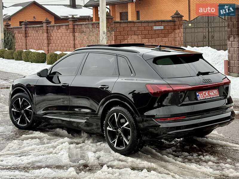 Внедорожник / Кроссовер Audi e-tron 2020 в Ровно