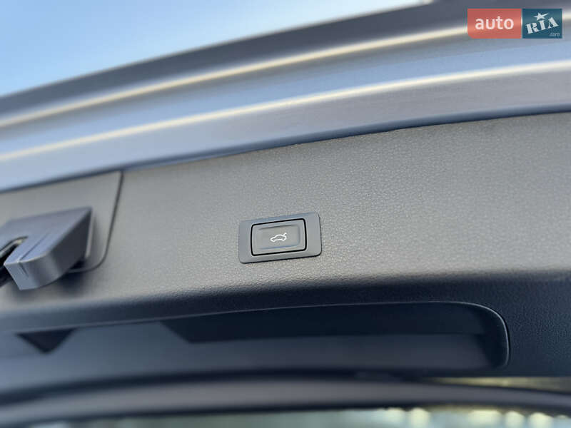 Внедорожник / Кроссовер Audi e-tron 2021 в Киеве