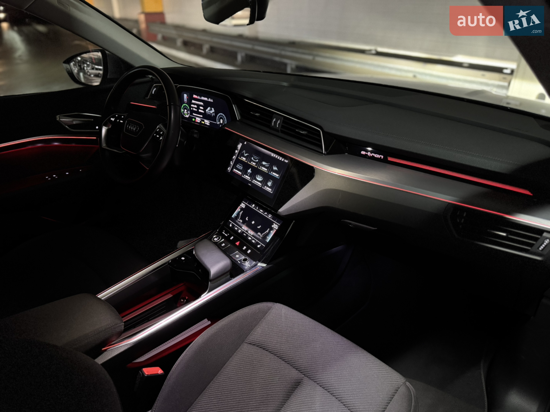 2021 Audi e-tron - мініатюра 107