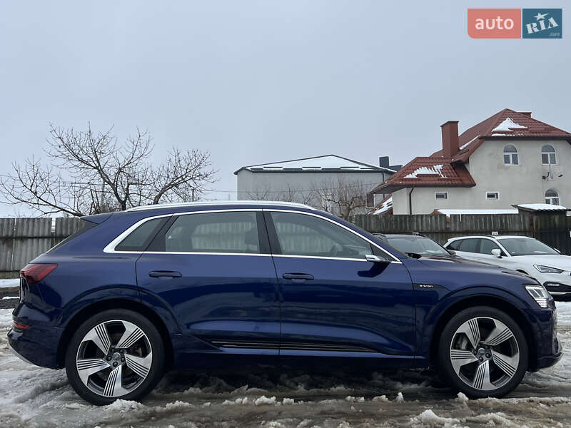 Внедорожник / Кроссовер Audi e-tron 2020 в Луцке фото 9 Внедорожник / Кроссовер Audi e-tron 2020 в Луцке