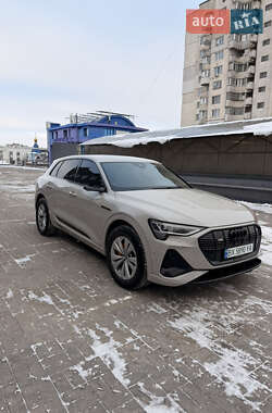 Внедорожник / Кроссовер Audi e-tron 2021 в Хмельницком