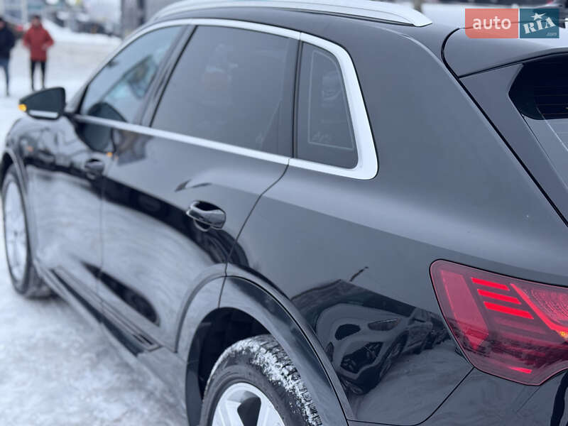 Внедорожник / Кроссовер Audi e-tron 2020 в Ивано-Франковске