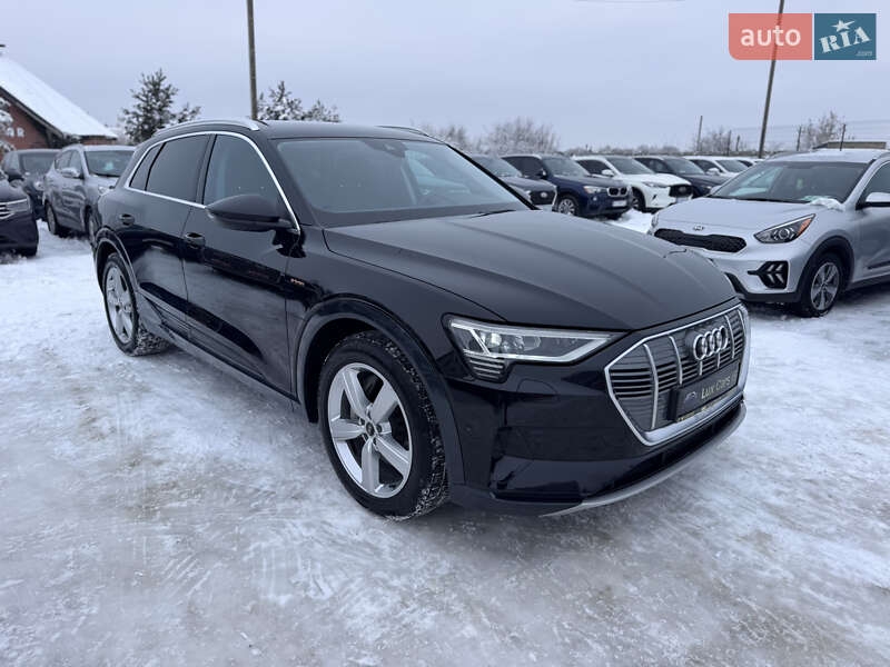 Внедорожник / Кроссовер Audi e-tron 2020 в Ивано-Франковске