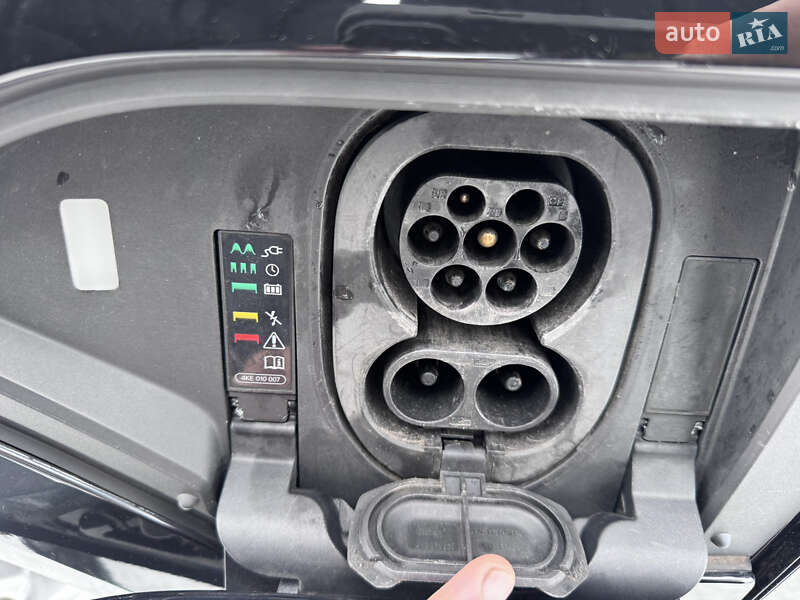 Внедорожник / Кроссовер Audi e-tron 2020 в Ивано-Франковске