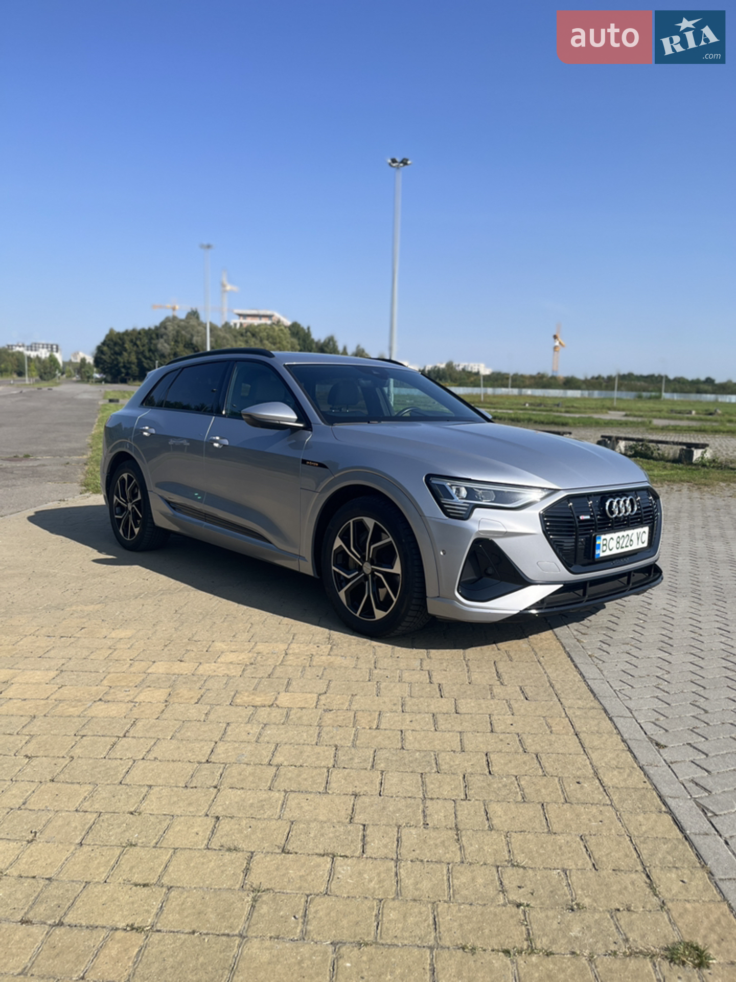 2022 Audi e-tron - мініатюра 8