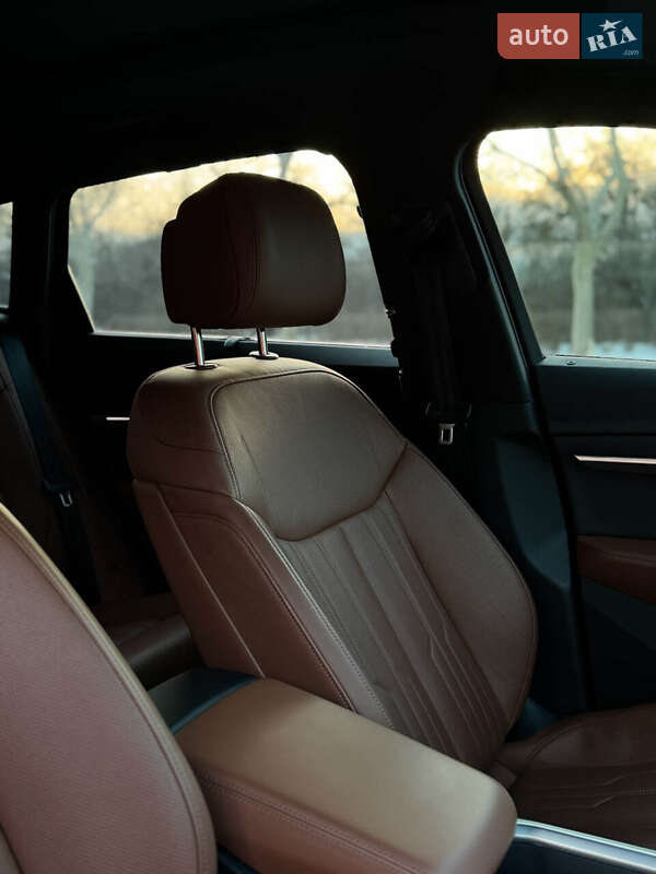 Позашляховик / Кросовер Audi e-tron 2022 в Одесі