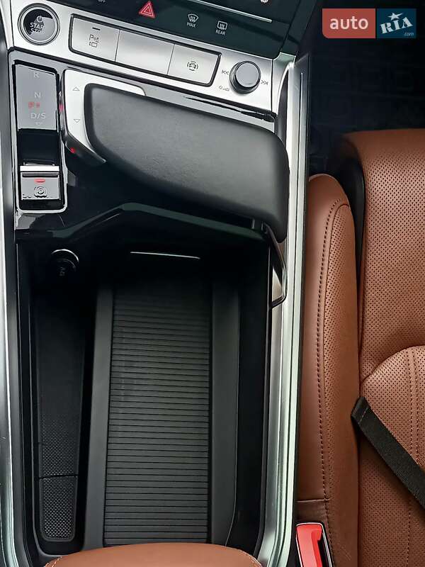 Позашляховик / Кросовер Audi e-tron 2022 в Львові