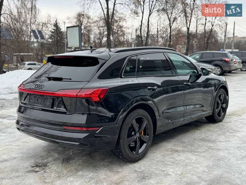 Позашляховик / Кросовер Audi e-tron 2022 в Києві фото 7 Позашляховик / Кросовер Audi e-tron 2022 в Києві