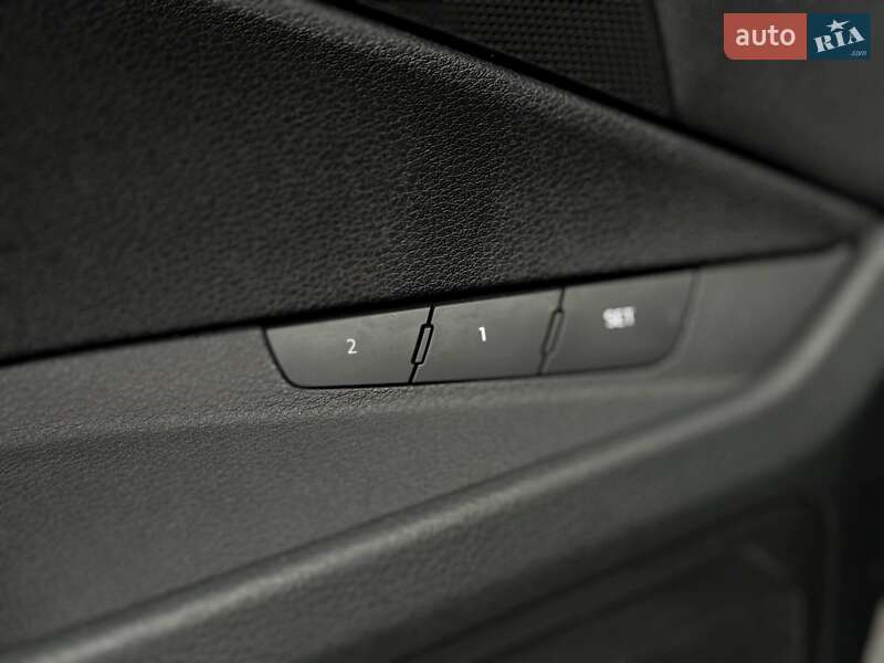 Позашляховик / Кросовер Audi e-tron 2020 в Рівному