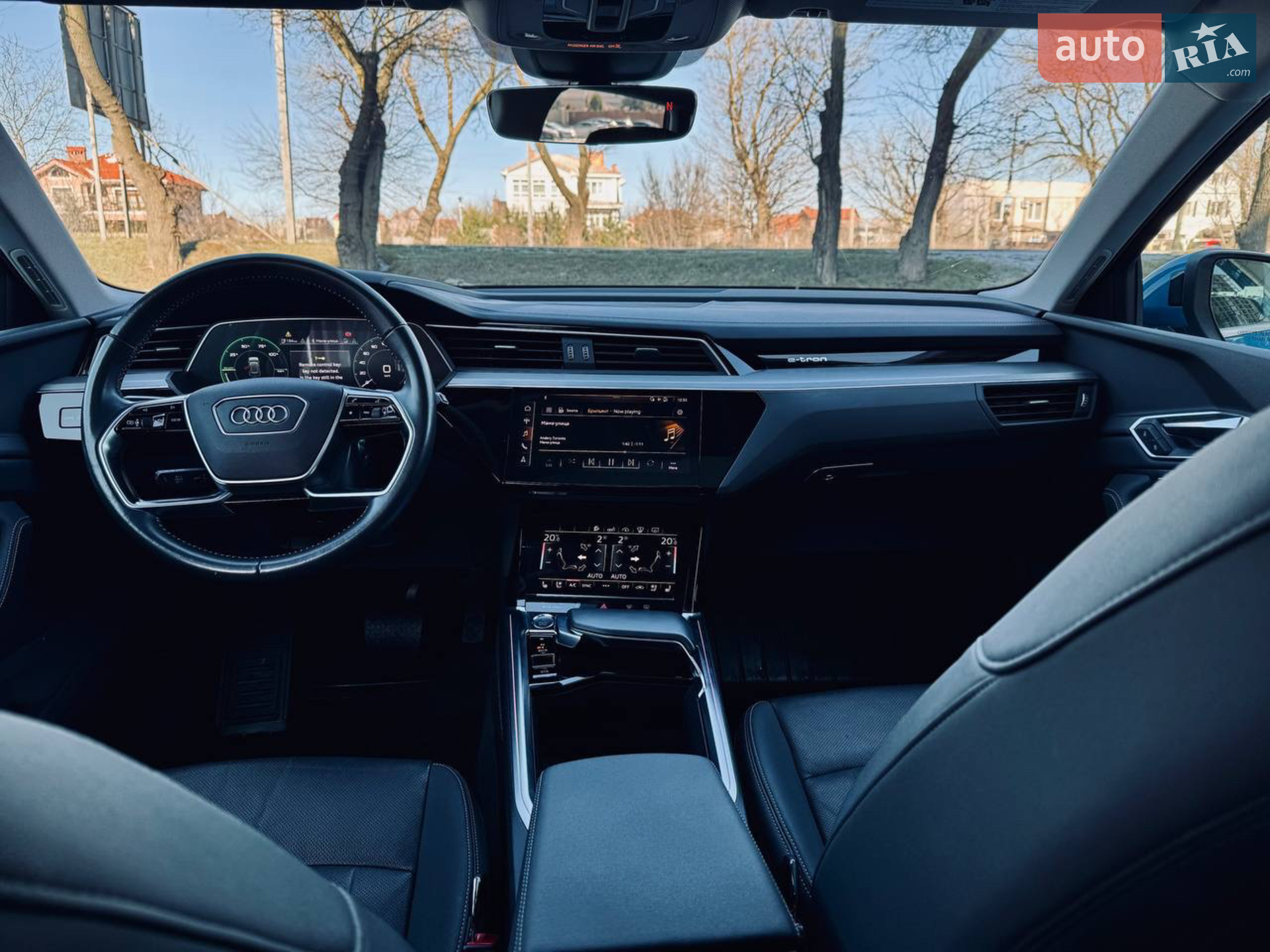 2019 Audi e-tron - мініатюра 16