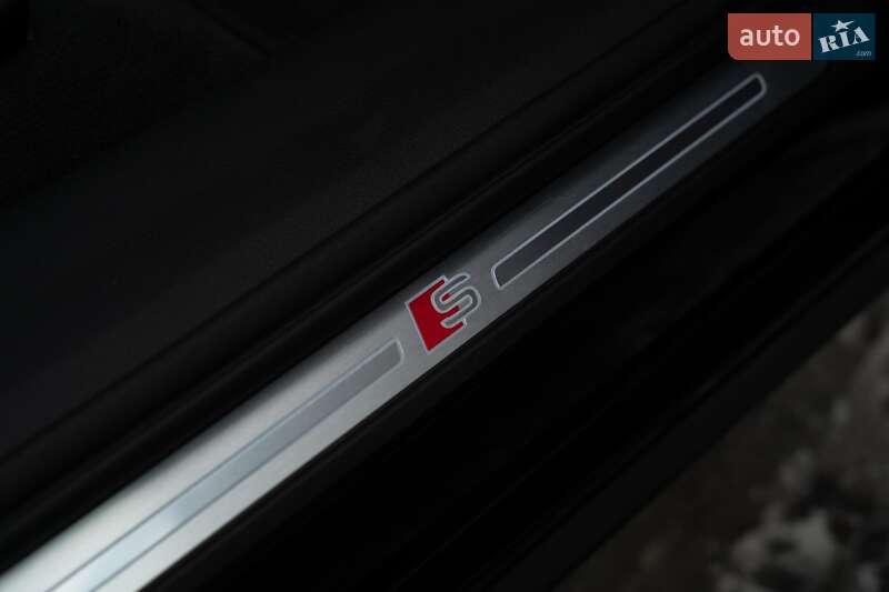 Позашляховик / Кросовер Audi e-tron 2022 в Чернівцях фото 41 Позашляховик / Кросовер Audi e-tron 2022 в Чернівцях