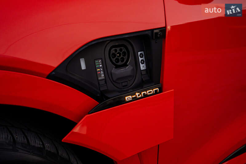 Внедорожник / Кроссовер Audi e-tron 2021 в Луцке