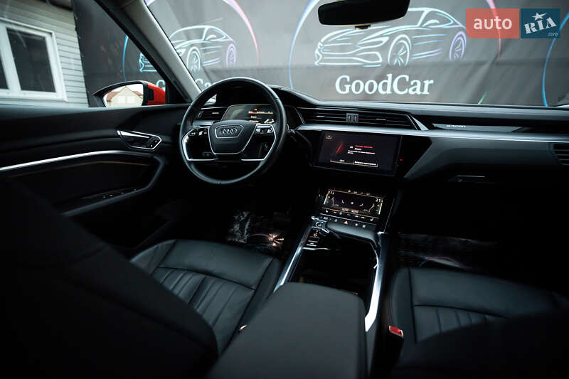 Внедорожник / Кроссовер Audi e-tron 2021 в Луцке