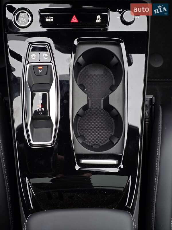 Внедорожник / Кроссовер Audi e-tron 2025 в Киеве фото 21 Внедорожник / Кроссовер Audi e-tron 2025 в Киеве