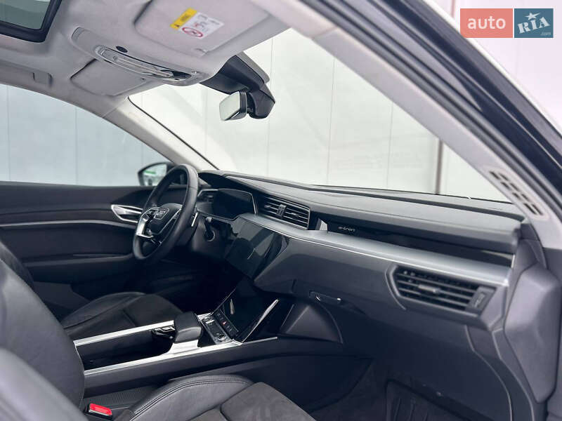 Позашляховик / Кросовер Audi e-tron 2020 в Вінниці фото 10 Позашляховик / Кросовер Audi e-tron 2020 в Вінниці